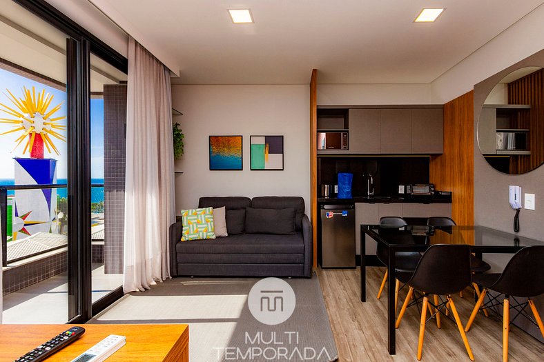 Apartamento 302 no Aion Suítes: Elegância e Vista para o Mar